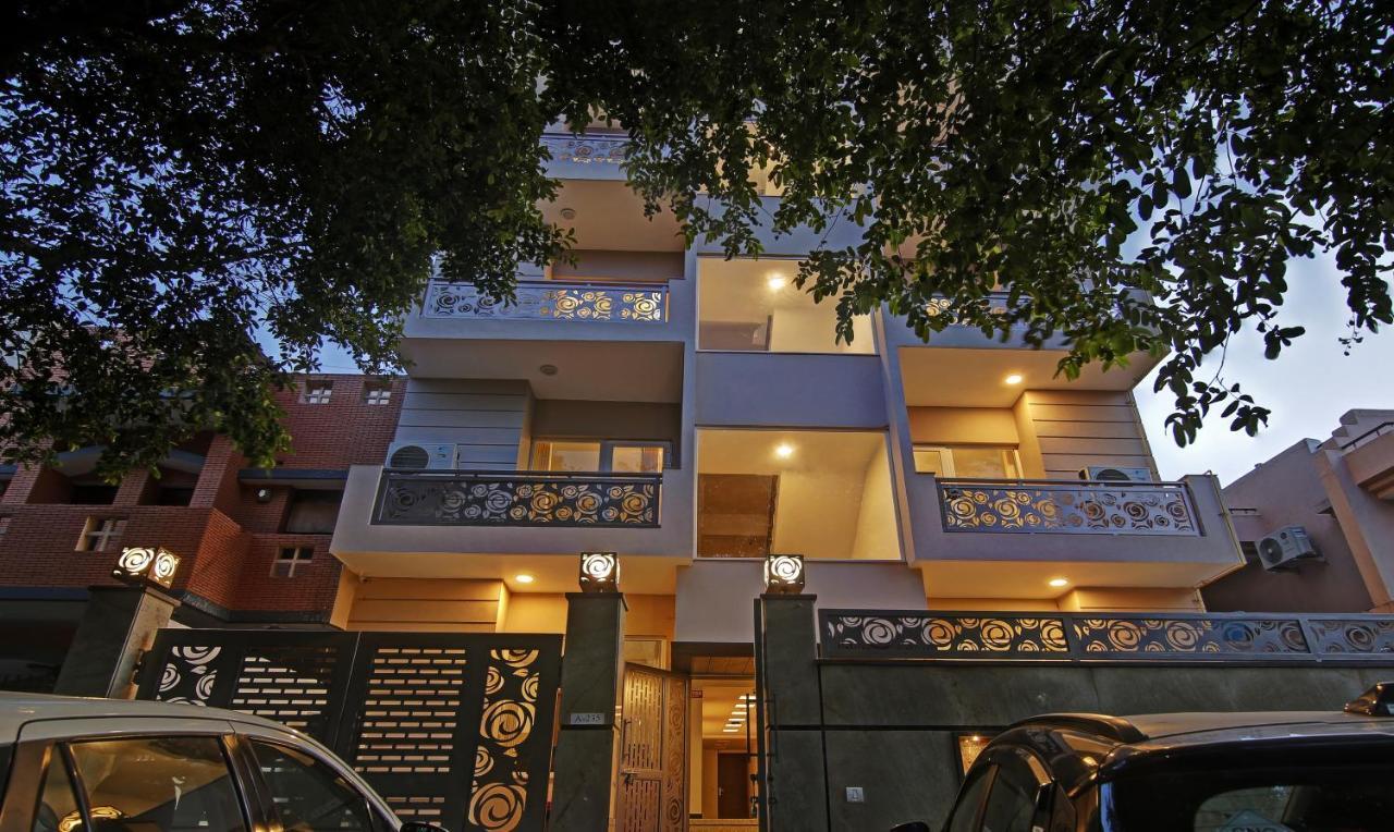 Treebo Aviraj Inn Noida Esterno foto