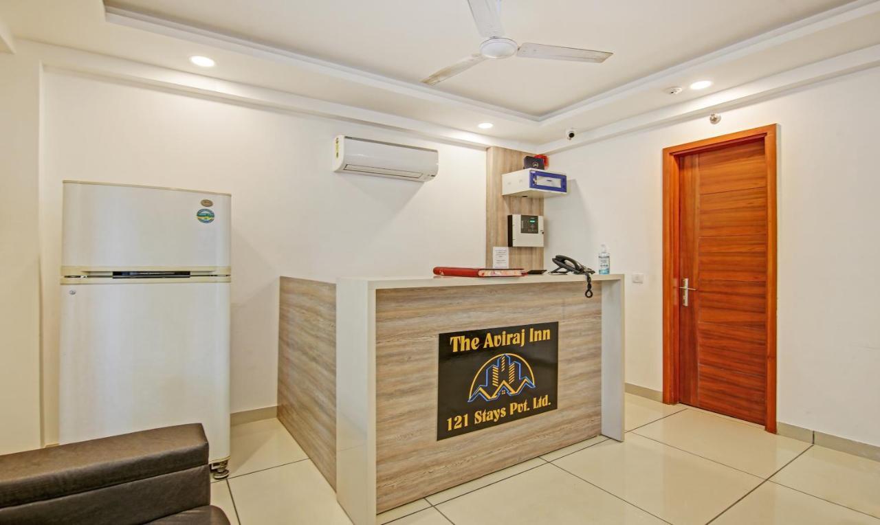Treebo Aviraj Inn Noida Esterno foto